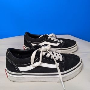 VANS Shoes - Classic Boys Black/White - 13 Youth